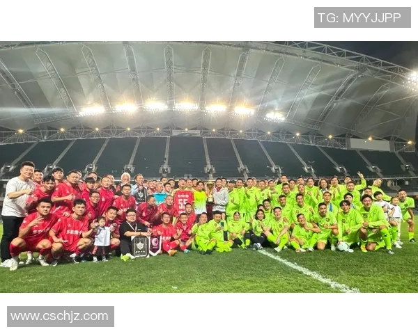 香港足球明星队抵达贵州展开友谊赛活动助力地方足球发展与交流